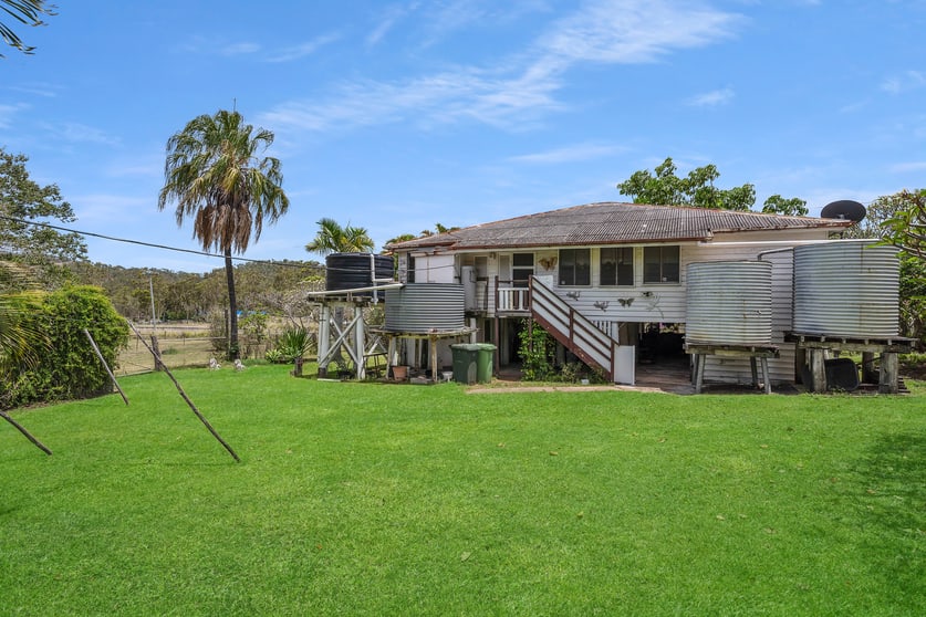 Click to view all images 556 Yeppoon Road Limestone Creek QLD 4701 - Image 3