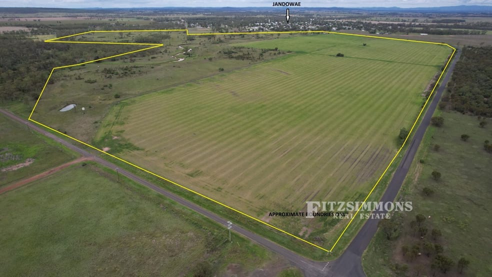 Click to view all images 24 Inverai Road Jandowae QLD 4410 - Image 1