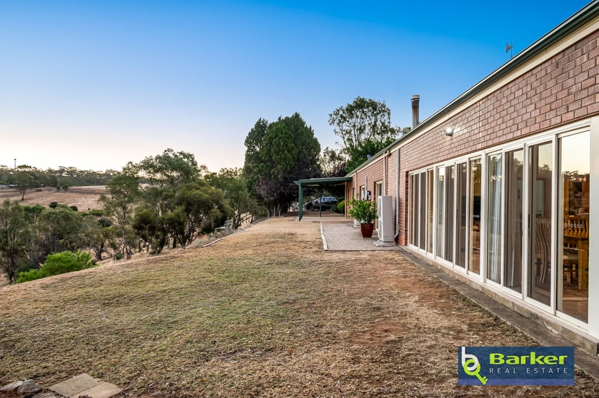 92 Riggs Road Yattalunga SA 5114 - Image 3
