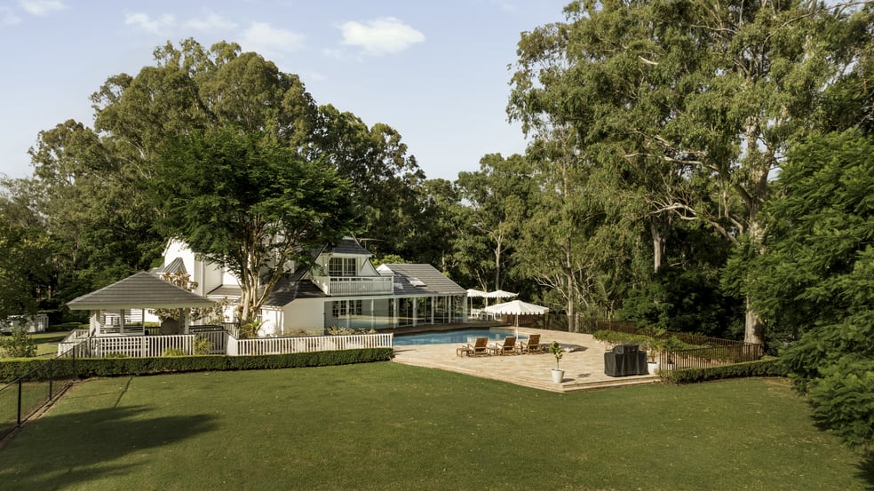 Click to view all images 14 Zelita Road Moggill QLD 4070 - Image 2