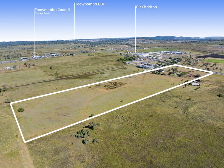 Click to view all images 10840 Warrego Highway Charlton QLD 4350 - Image 2