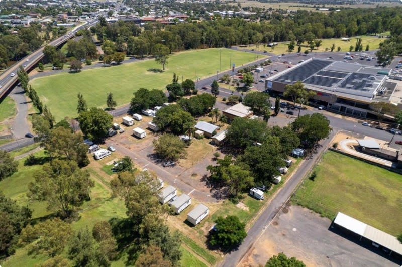 Click to view all images Accommodation & Tourism business for sale in Dubbo - Image 1