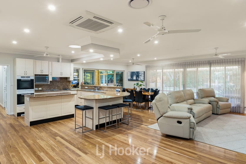 Click to view all images 524 Yalyalup Road Hithergreen WA 6280 - Image 3