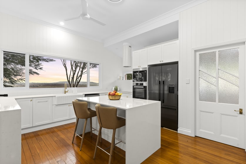 Click to view all images 1106 Drayton Connection Road Vale View QLD 4352 - Image 3