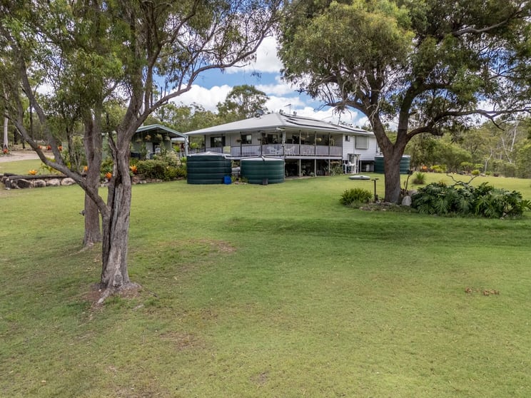 Click to view all images 6002 Isis Highway Kullogum QLD 4660 - Image 2
