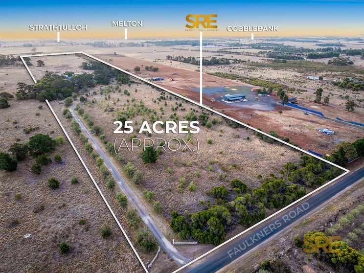 Click to view all images 137 - 151 Faulkners Road Mount Cottrell VIC 3024 - Image 1
