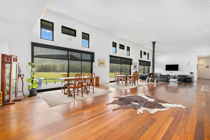 Click to view all images 769 Singleton Road Laughtondale NSW 2775 - Image 2
