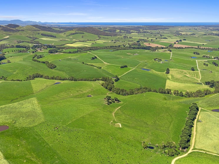 86 Shields Road Fish Creek VIC 3959 - Image 1