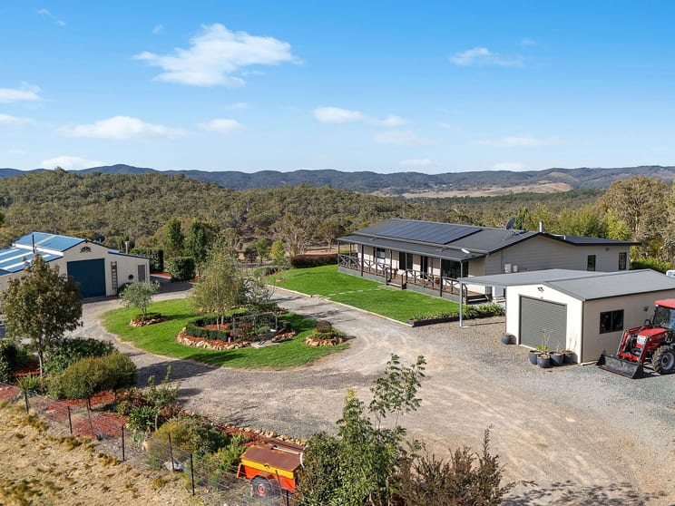 Click to view all images 390 Johnson Road Yass River NSW 2582 - Image 3