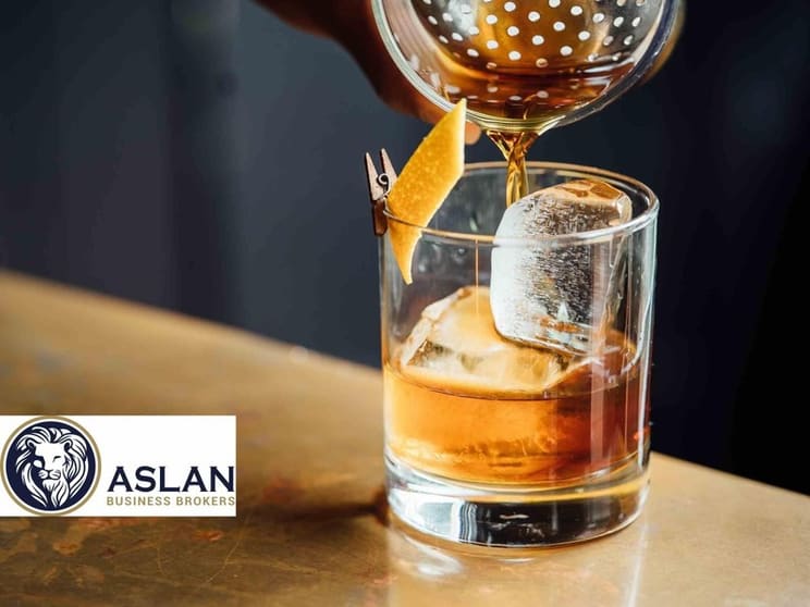 Click to view all images Bars & Nightclubs business for sale in Melbourne - Image 3