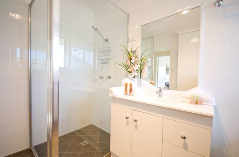 Click to view all images Accommodation & Tourism business for sale in Narrabri - Image 2