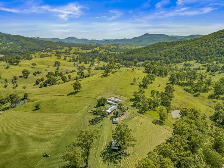 Click to view all images 2289 Bundook Road Gloucester NSW 2422 - Image 2