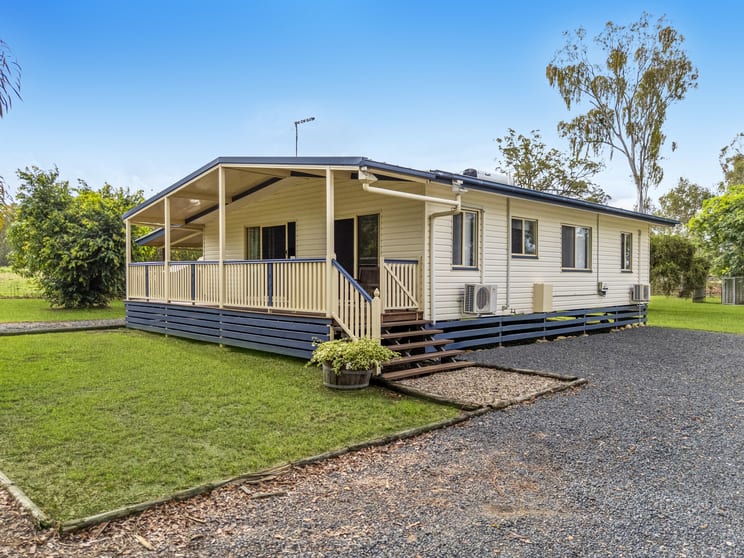 Click to view all images 25 Kelly Road Spring Creek QLD 4343 - Image 3