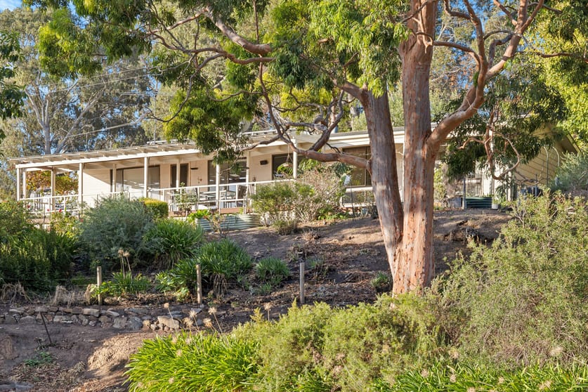 Click to view all images 18 Connors Lane Mclaren Flat SA 5171 - Image 1