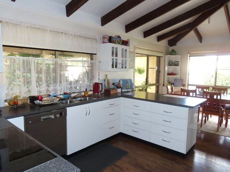 Click to view all images 204 Thulimbah School Road Cottonvale QLD 4375 - Image 2