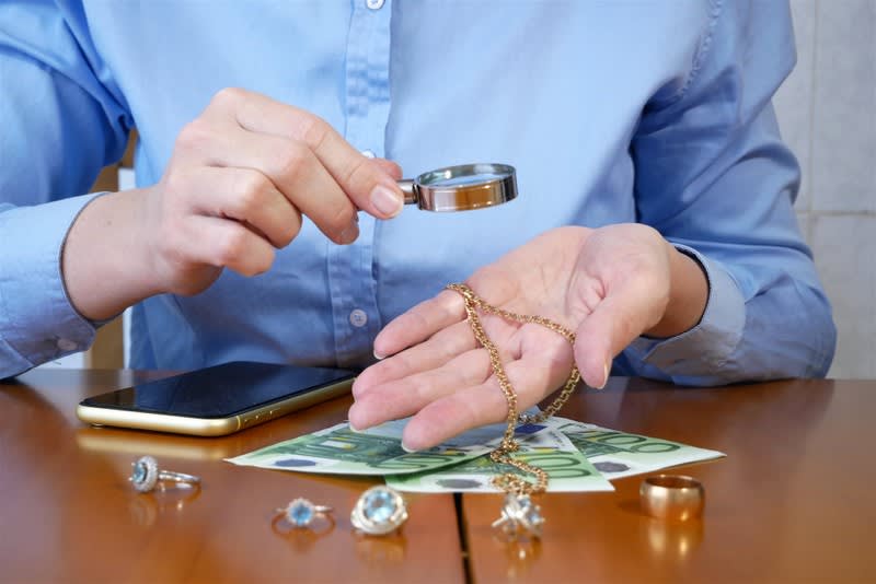 Click to view all images Clothing & Accessories business for sale in VIC - Image 1