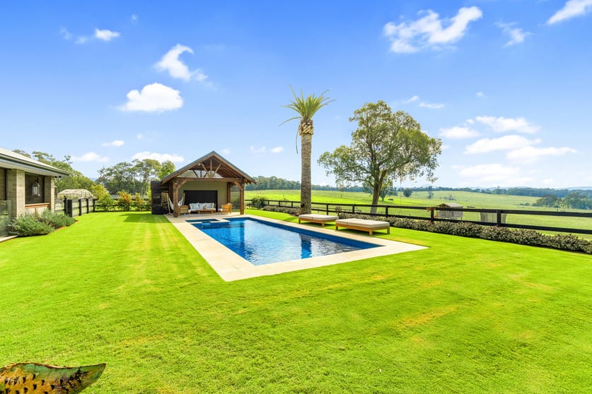 Click to view all images 490 Seaton-Glenmaggie Road Seaton VIC 3858 - Image 2