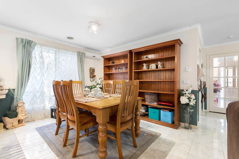 Click to view all images 405 Black Forest Drive Macedon VIC 3440 - Image 3