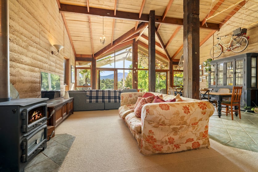 Click to view all images 149 Waterfall Creek Road Tallangatta Valley VIC 3701 - Image 3