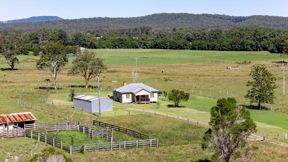 107 Avery Lane Dyers Crossing NSW 2429 - Image 1