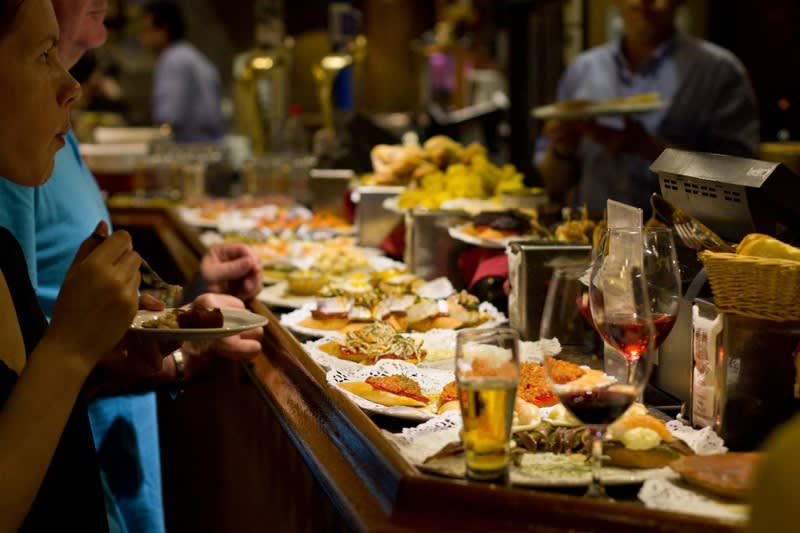 Click to view all images Alcohol & Liquor business for sale in Torquay - Image 2