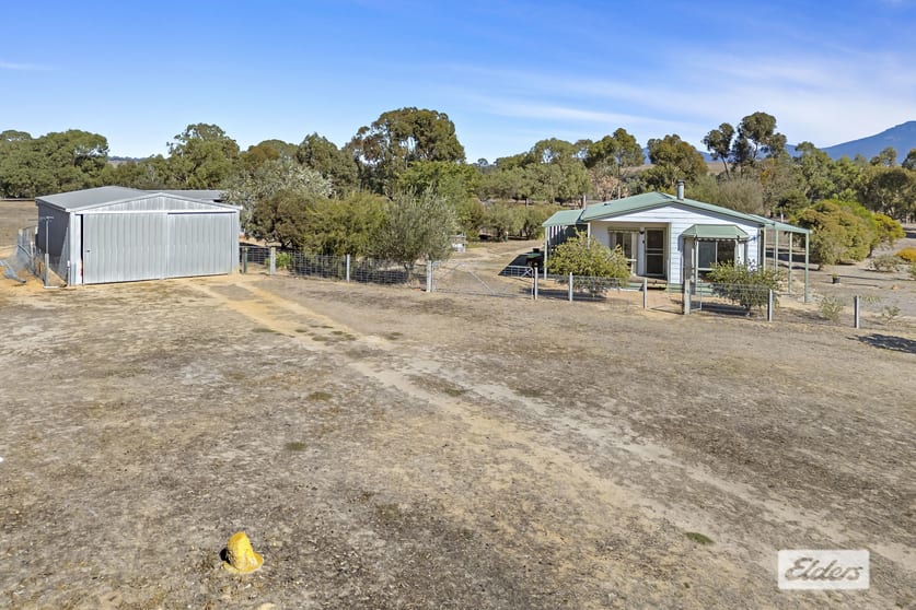 Click to view all images 131 Greenacres Road Moyston VIC 3377 - Image 3