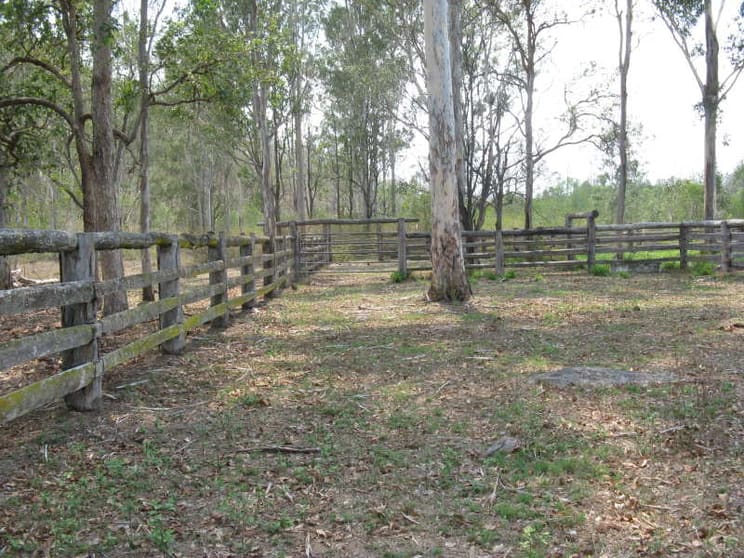 Click to view all images Mount Perry QLD 4671 - Image 1