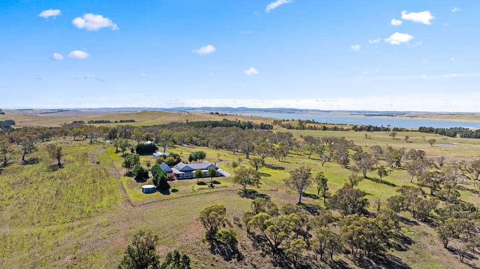 Click to view all images 94 Burrabinga Road Tarago NSW 2580 - Image 1