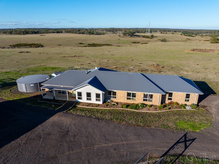 726 Taylor Road Meredith VIC 3333 - Image 2