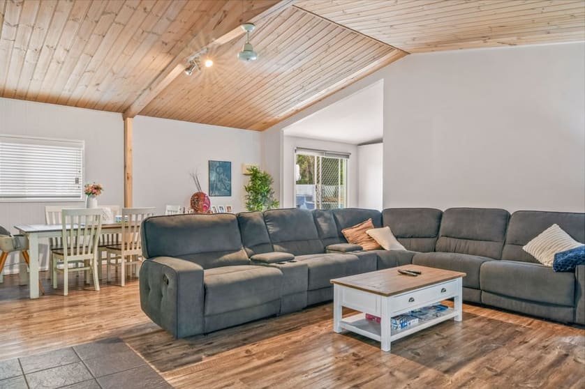 91 Haydons Wharf Road Telegraph Point NSW 2441 - Image 2