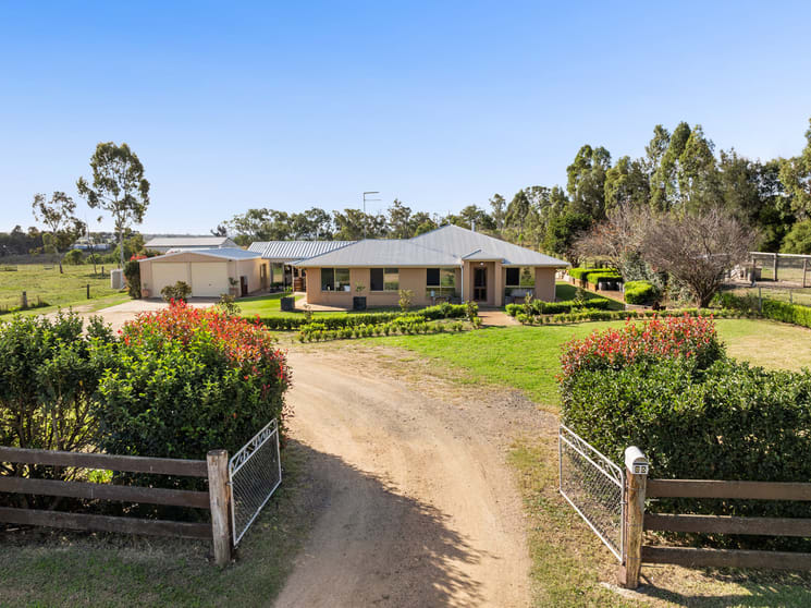 25 Browne Road Meringandan QLD 4352 - Image 2