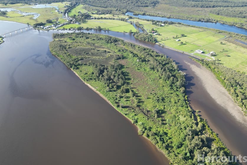 Pelican Island Jerseyville NSW 2431 - Image 3