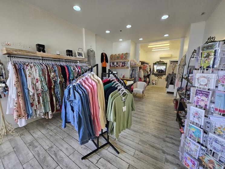 Clothing & Accessories  business for sale in Brisbane City - Image 1