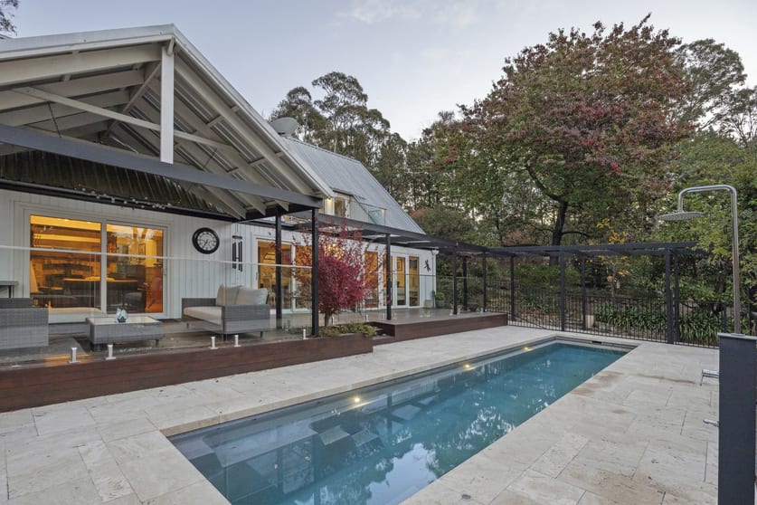 Click to view all images 89 Cooper Road Wamboin NSW 2620 - Image 2