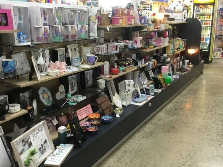 Click to view all images Shop 3/69 Gympie Road Tin Can Bay QLD 4580 - Image 3