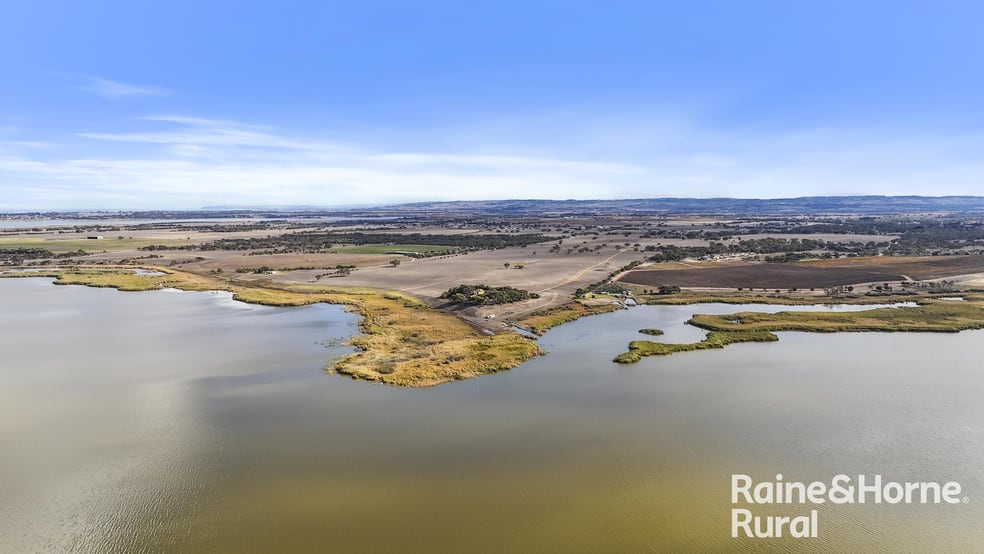 Click to view all images 53 Sterling Downs Road Currency Creek SA 5214 - Image 3