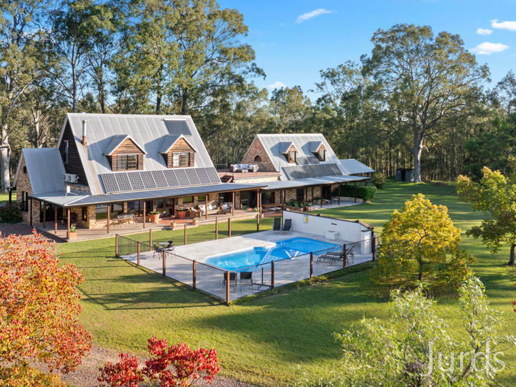 Click to view all images 671 Standen Drive Lower Belford NSW 2335 - Image 1