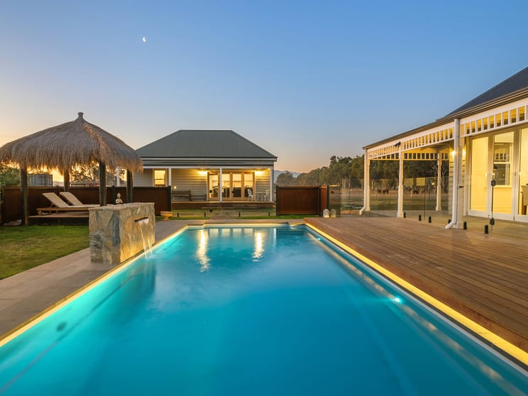 43 Dueran Lane Mansfield VIC 3722 - Image 2