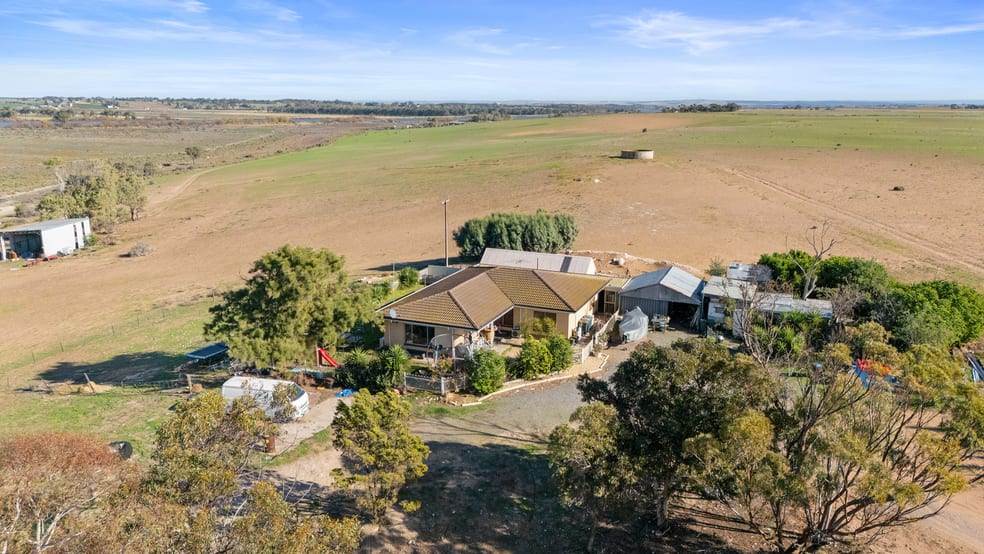 8172 Princes Highway Tailem Bend SA 5260 - Image 1