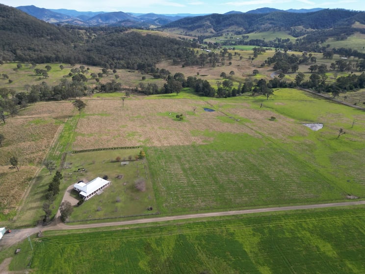Click to view all images 209 Faulkland Road Gloucester NSW 2422 - Image 2