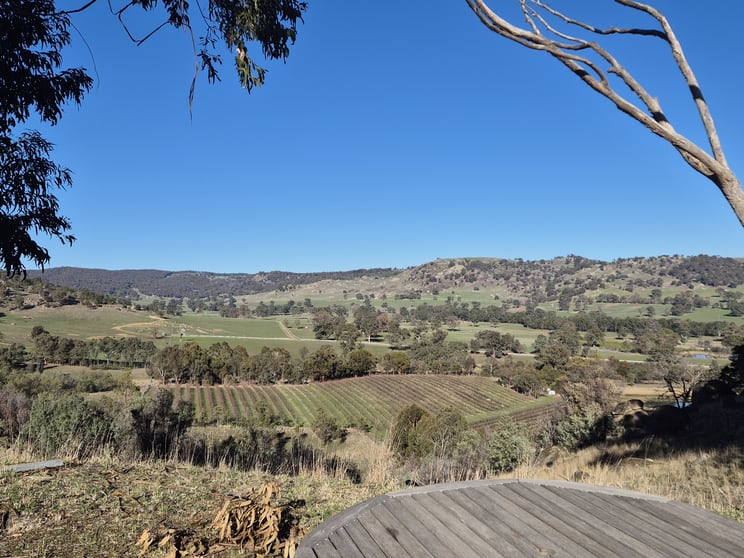 Click to view all images 122 Delatite County Gooram VIC 3666 - Image 2