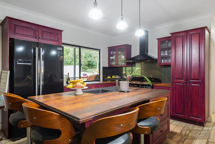 Click to view all images 43 Rowe Lane Cedar Creek QLD 4207 - Image 3