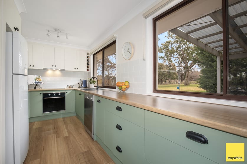 47 Lawson Road Armidale NSW 2350 - Image 2