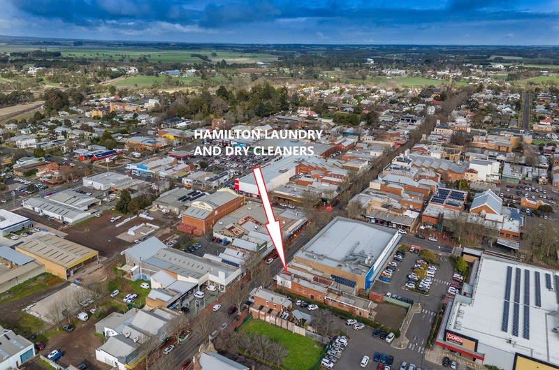 Click to view all images 201 Gray Street Hamilton VIC 3300 - Image 3
