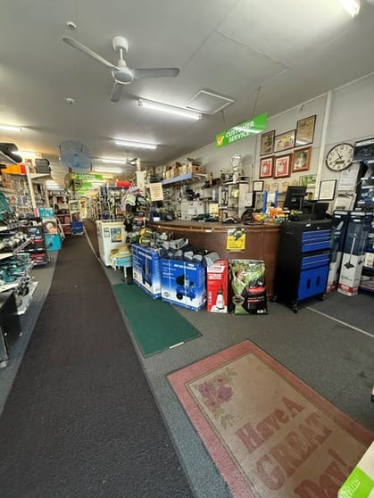 Click to view all images Retailer business for sale in Collinsville - Image 3