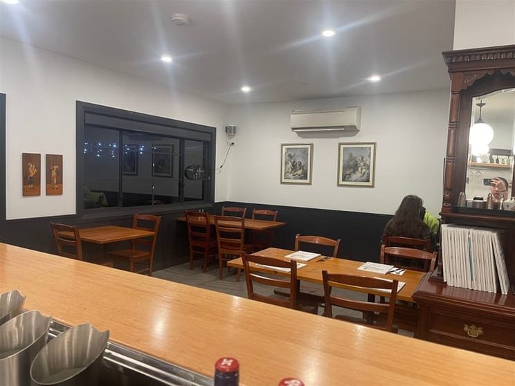 Click to view all images Restaurant business for sale in Huonville - Image 2