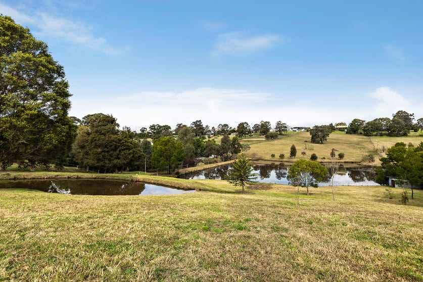 Click to view all images 10 Uralla Road East Kurrajong NSW 2758 - Image 3