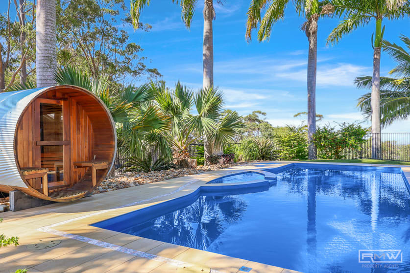 271 Browns Lane Farnborough QLD 4703 - Image 2