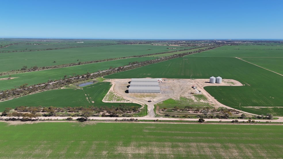 Click to view all images 33 Beare Rd Kadina SA 5554 - Image 2