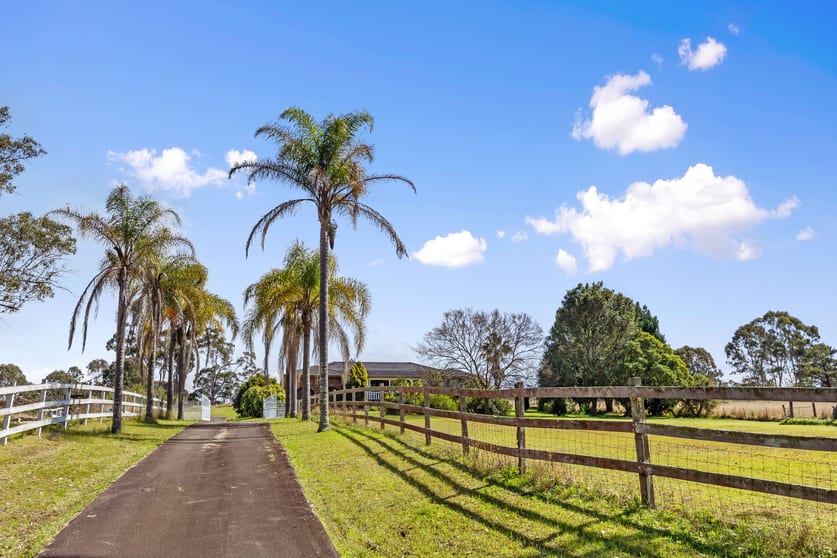 Click to view all images 939 Mulgoa Road Mulgoa NSW 2745 - Image 3